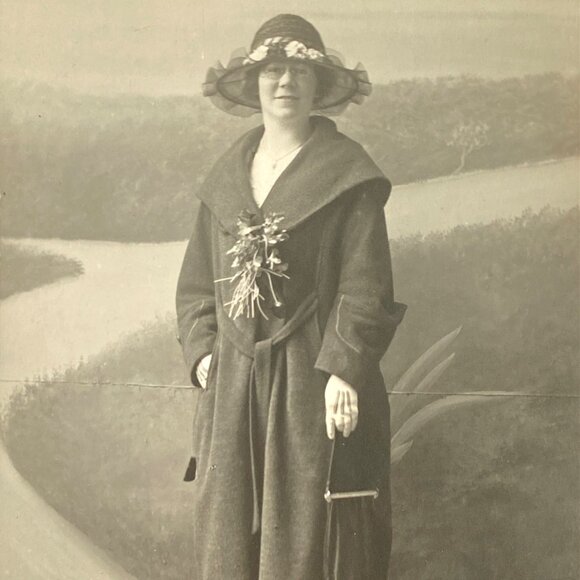 RPPC c1920 Young Lady Overcoat Studio Portrait ARTURA Divided Antique Postcard - Picture 1 of 3